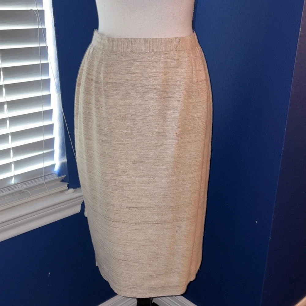Herbert Grossman Designed by Cynthia Sobel Cream Silk Bouclé Tweed Blazer & Skir - Picture 15 of 15